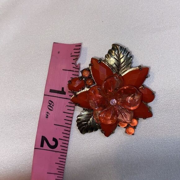 Vintage Laila Rowe Pink Lucite And Plastic Faceted Stones Flower Pin Brooch HTF - Picture 11 of 11